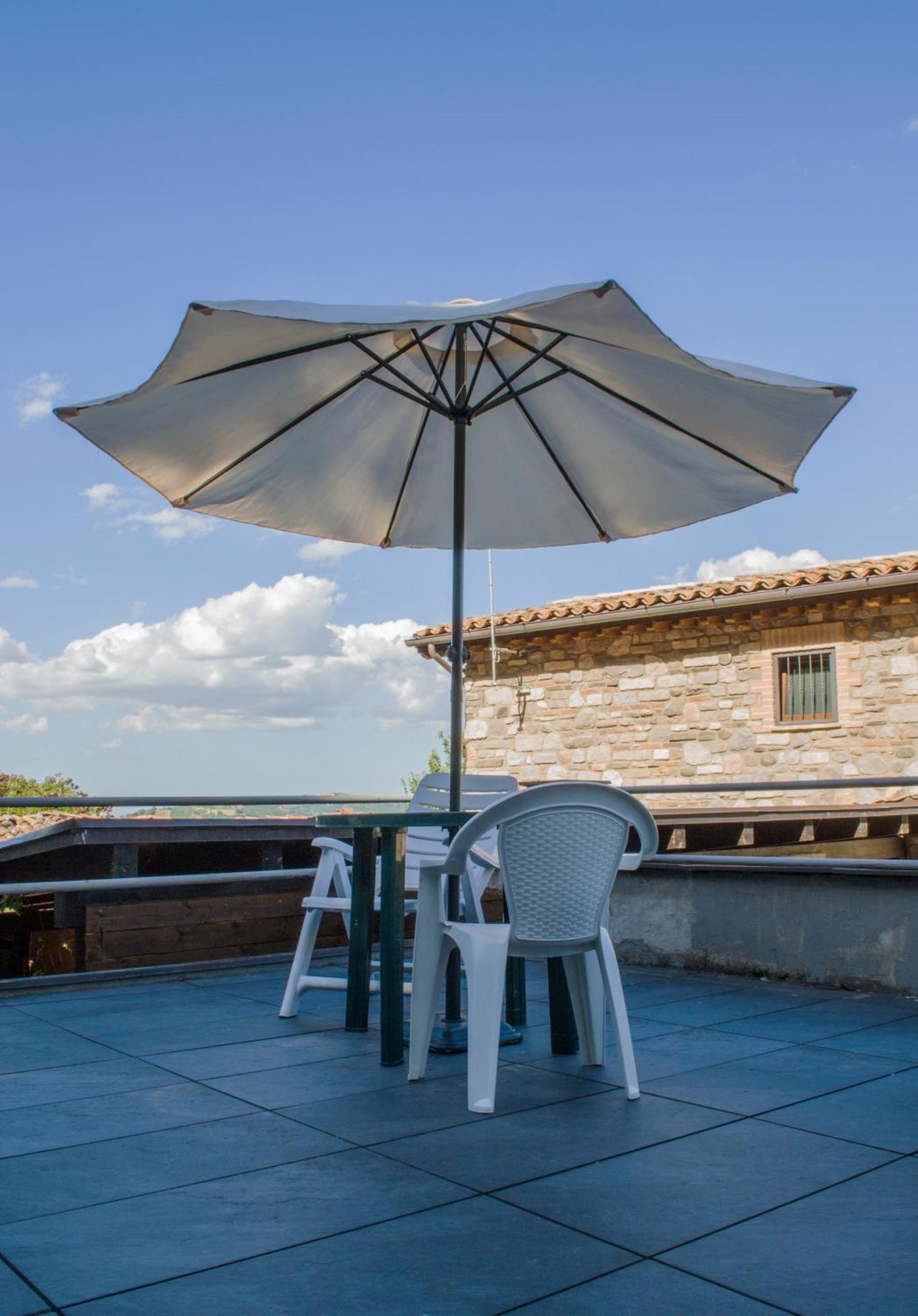 Locanda Della Rocca Sarnano Extérieur photo